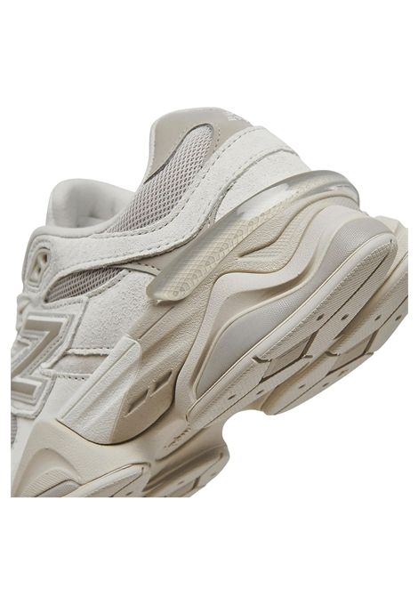 Scarpe New Balance 9060 Grigio Ecru Unisex NEW BALANCE | Sneakers | U9060-MM